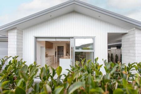 Lakes easy care living - Pyes Pa - Photo 2