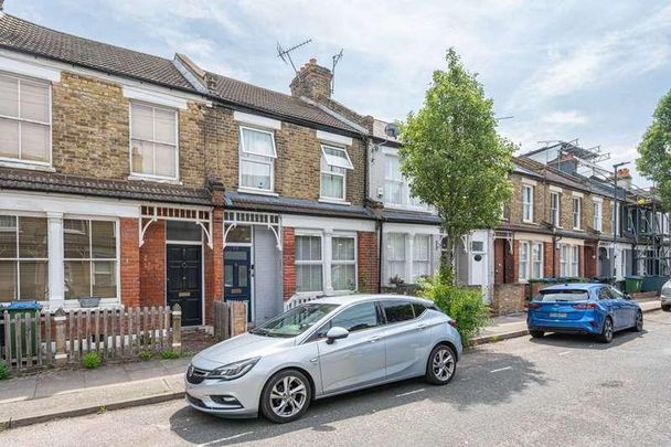 Fingal Street, Greenwich, SE10 - Photo 1