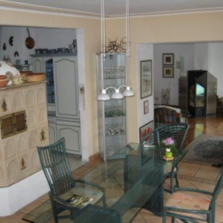 herrliche Wohnung in Homburg-Einöd, zentral, ruhig - Foto 1