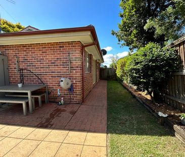 Three bedroom villa in a perfect location, 10 minutes walk to Eastw... - Photo 4