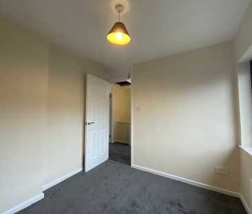 12 The Cherry Walk, Belfast, BT38 8HD - Photo 5