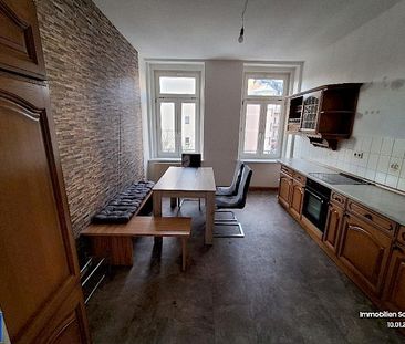 große 3 Zimmer Wohnung schöner Altbau mit EBK - Photo 1