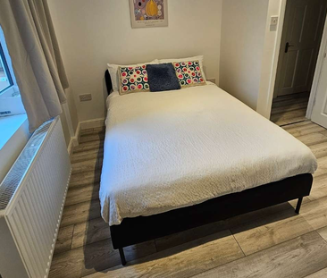 Double Room in Woolwich, London - Photo 1