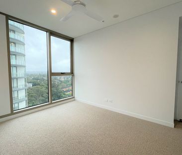 North-East Facing 1 BED Apartment with City View - Photo 5