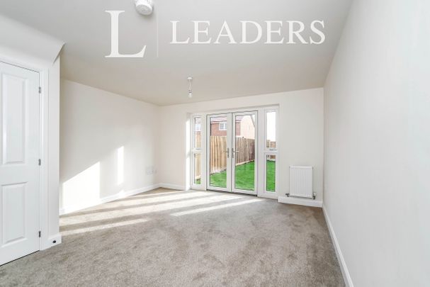 3 bedroom townhouse to rent Four Acre Drive, Houghton Conquest, Bedford, MK45 - Photo 1