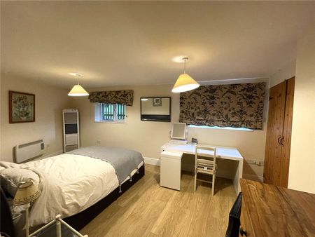 Kentisbeare, Cullompton, Devon, EX15 - Photo 4