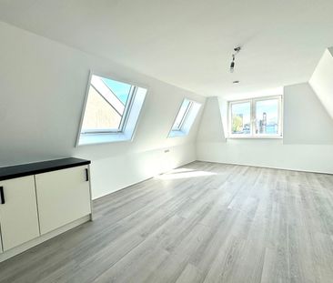 Appartement te huur: Reëelenstraat 2-C 1541 CT Koog aan de Zaan - Photo 2