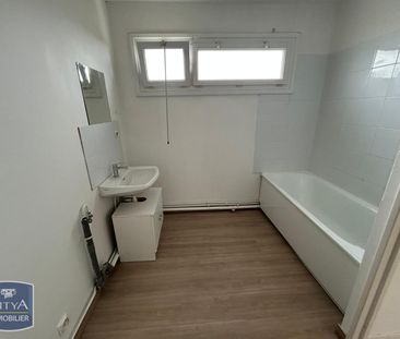 Location Appartement 2 pièces 54m² CHOLET 49300 - Photo 5