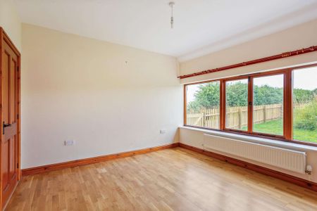 3 Bedroom, Barn Conversion in Rural Location. (Photos taken November 2024) - Photo 3