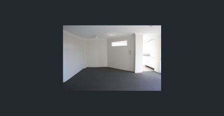 BIRGHT & SUNNY - Photo 2