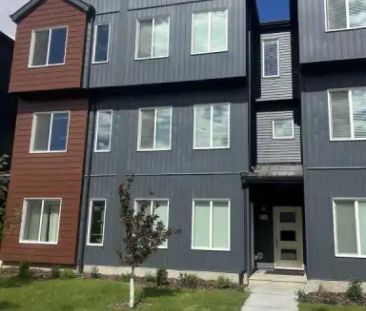 2513 193 Street, Edmonton, Alberta, Canada, T6M 1L3 | 2513 193 Stre... - Photo 1