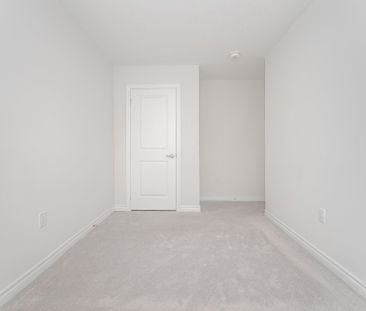 For Lease - 15 Arcola Street, Brampton, Ontario - Photo 2