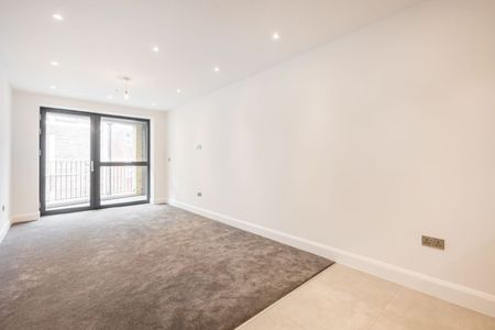 1 Bed Flat, Connect House, CR0 - Photo 2