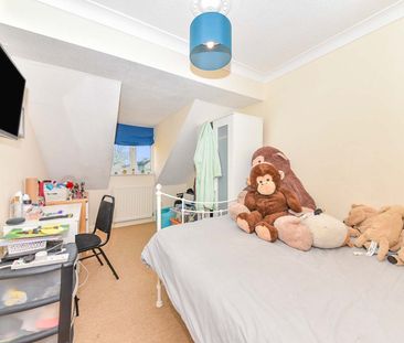 4 bedroom house to rent Foxfield Way, Oakham, LE15 - Photo 4