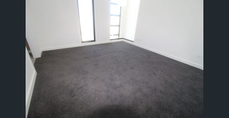 FANTASTIC BEACHSIDE LIVING - Photo 2