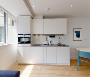 Studio to rent - Photo 4