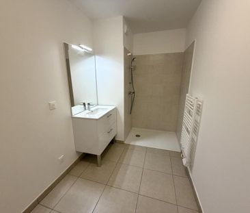 Location Appartement 3 pièces 70m² BORDEAUX 33800 - Photo 6