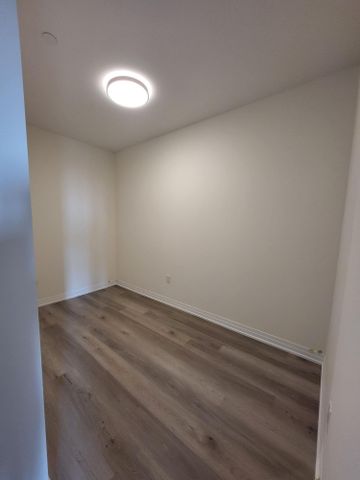 For Lease - 15 Watergarden Drive Unit# 705, Mississauga, Ontario - Photo 4