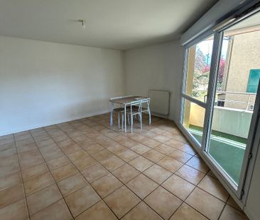 Location Appartement 3 pièces 59m² - Photo 2