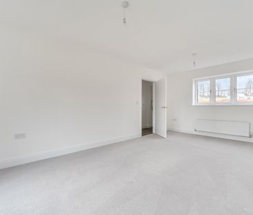 3 bedroom house to rent - Photo 3