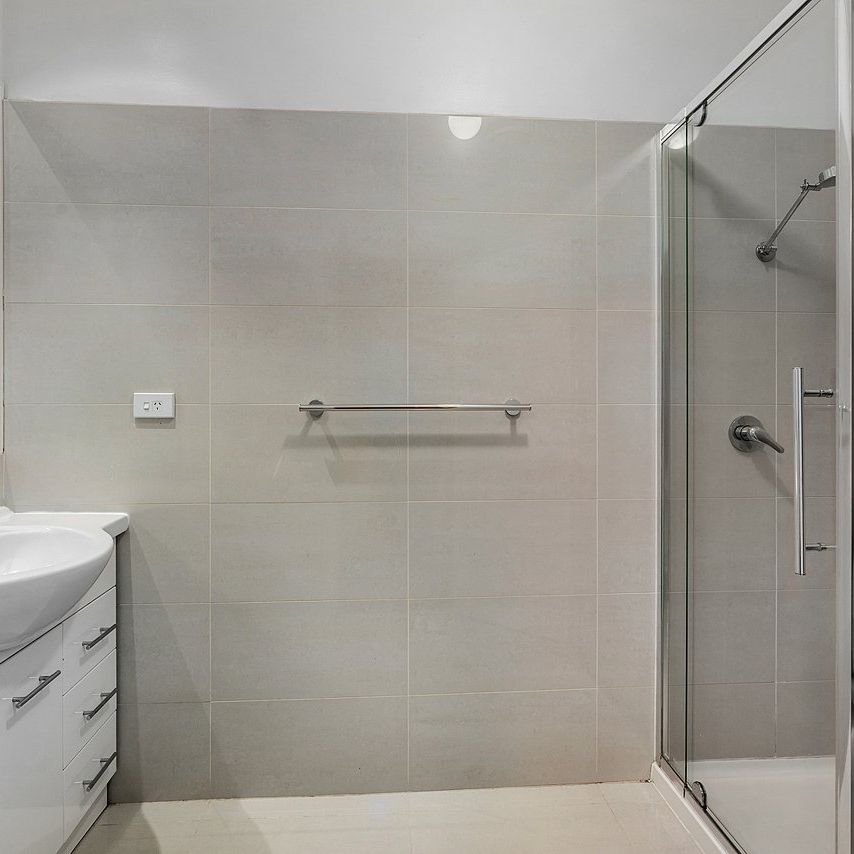 51/88 Franklin St, Melbourne - Photo 1