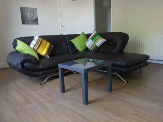 2 Bedroom Terraced To Rent in Nottingham - Photo 1