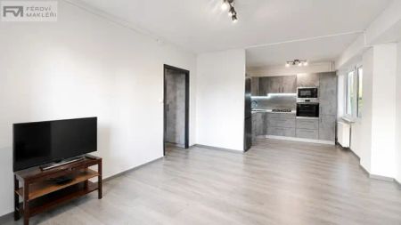 Pronájem 3+kk po rekonstrukci, Ostrava centrum - Photo 3