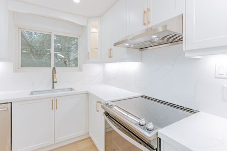 For Lease - 47 Sherwood Forest Drive Unit# Main, Markham, Ontario - Photo 5