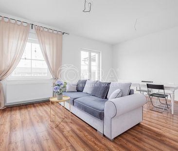 Pronájem domu 120 m² s pozemkem 200 m² - Photo 1