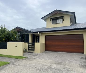 Modern 3-Bedroom Home in Central Ballina - Photo 3