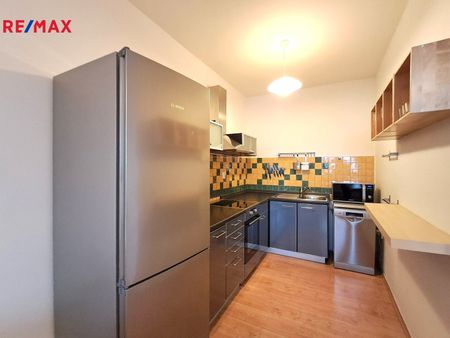 Pronájem bytu 2+kk v osobním vlastnictví 55 m², Praha 5 - Hlubočepy - Photo 4