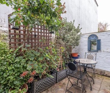 2 bedroom terraced house to rent - Photo 4