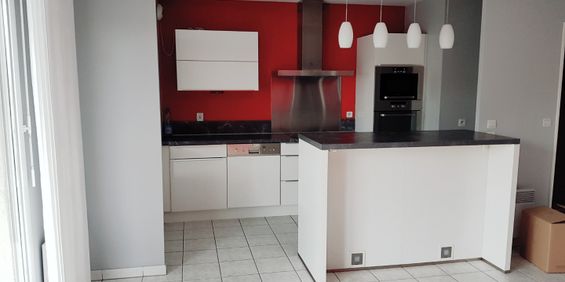 Location Appartement 3 pièces 59m² LENS 62300 - Photo 3