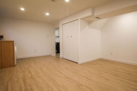 For Lease - 10 Hamilton Street Unit# Lower, Toronto, Ontario - Photo 3
