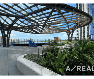 Modern Southbank Living with Resort-Style Facilities - Photo 2