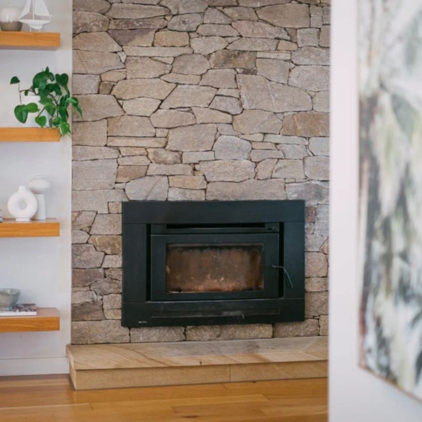 Bright and Modern Home with Ocean Views - Photo 1