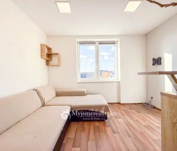 Pronájem zařízený a zrekonstruovaný cihlový byt 2+kk, 40 m - Photo 2