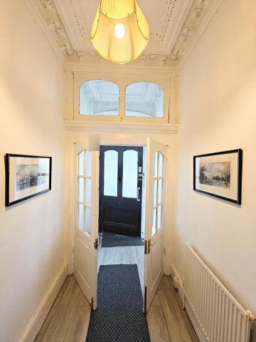 Fairfield Crescent - Photo 3