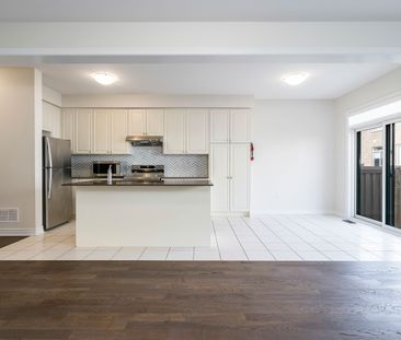 For Lease - 28 Brent Stephens Way Unit# Upper, Brampton, Ontario - Photo 4