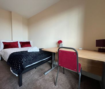 3 bed Apartment 33 Ecco - Photo 5