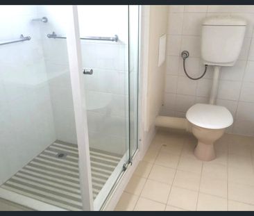 Top Floor , Views Galore - Photo 5