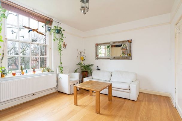 3 Bed Flat, Croftdown Road, NW5 - Photo 1