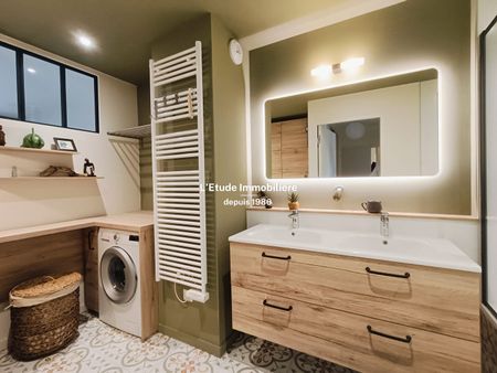 Location Appartement 4 pièces 96m² VILLEURBANNE 69100 - Photo 3