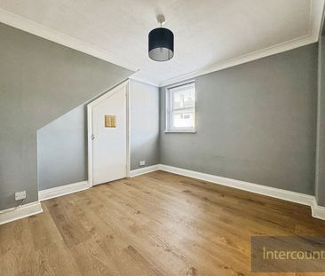 Hermitage Court, CM24, Stansted - Photo 5