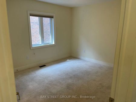 Property For Lease | W8442576 - Photo 3