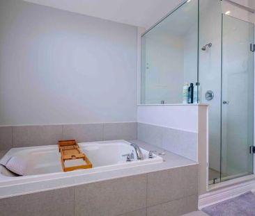 For Lease - 48 Hiawatha Court, Vaughan, Ontario - Photo 4