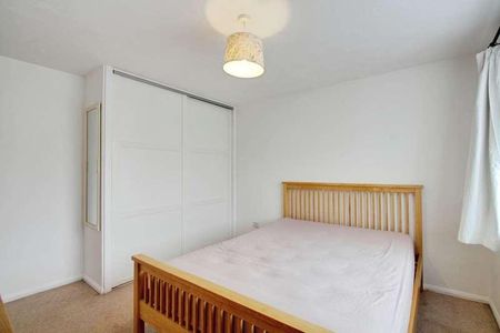 Rockall Court, Berkshire, Langley, SL3 - Photo 4