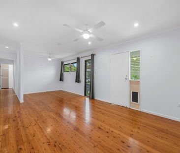 4 BEDROOM HOME IN BRIGHTON - Photo 2