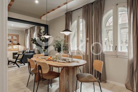 4 room luxury Flat for rent in Barcelona, Spain - Photo 5