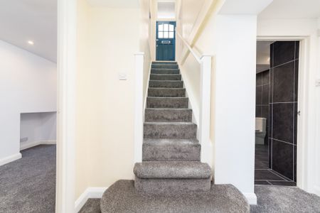 4 bedroom maisonette to rent - Photo 3